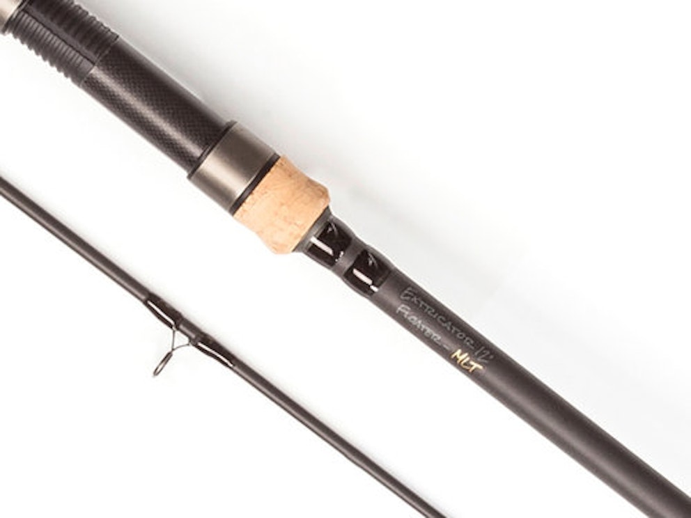 BUYER’S GUIDE TO THE BEST FLOATER FISHING RODS FOR CARP Angling Times